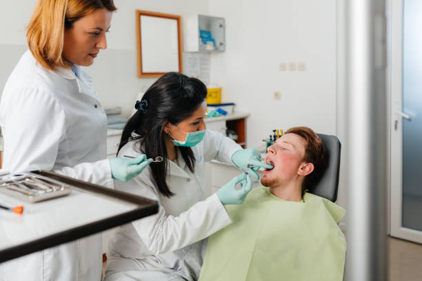 Best Walk-In Emergency Dental Services in Crimora, VA